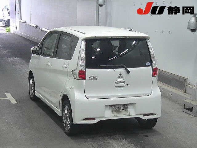 MITSUBISHI EK CUSTOM