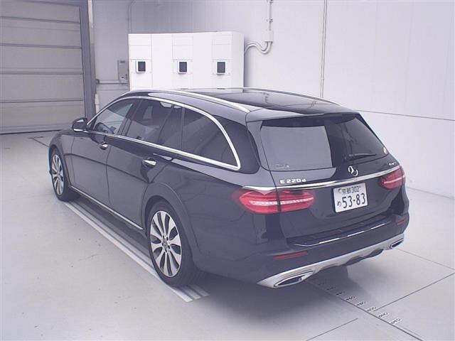 MERCEDES BENZ E-CLASS ALL-TERRAIN