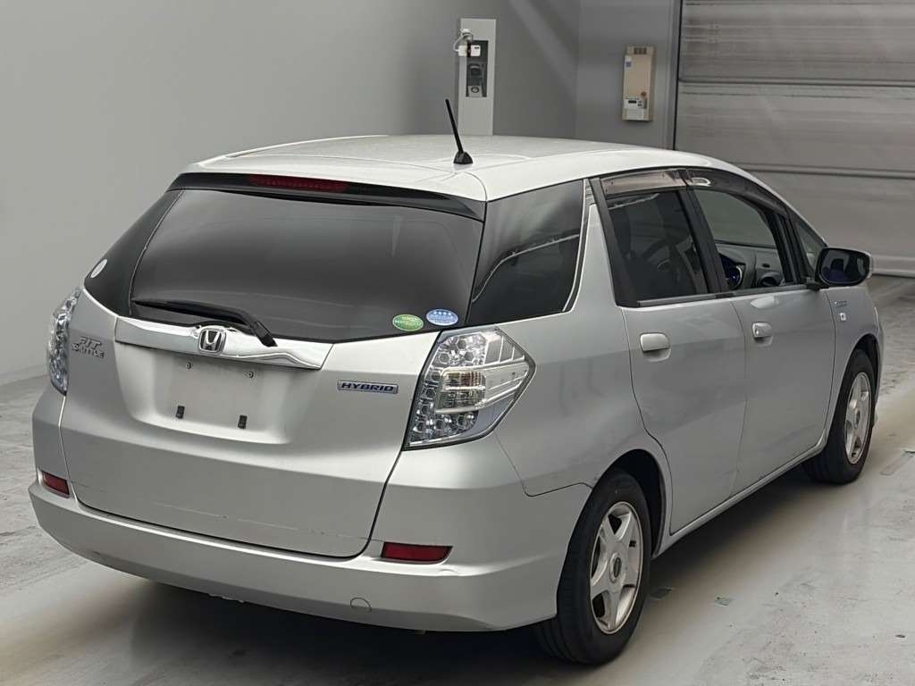 HONDA FIT SHUTTLE HYBRID