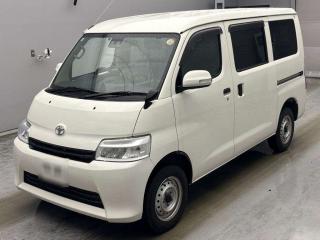 TOYOTA TOWN ACE VAN