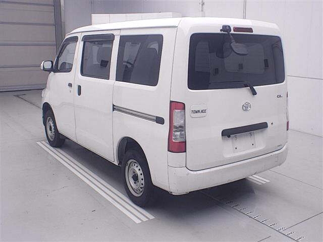 TOYOTA TOWN ACE