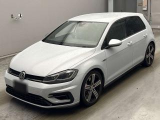 VOLKSWAGEN GOLF R