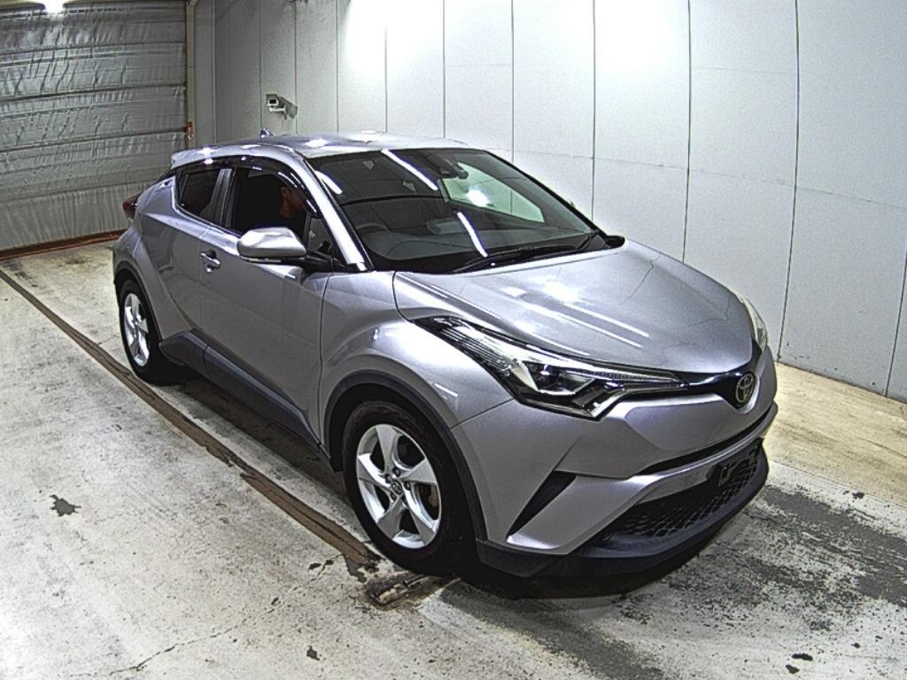 TOYOTA C-HR
