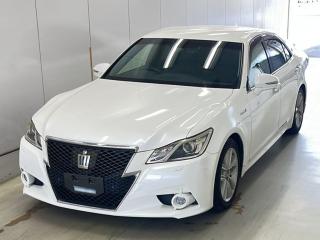 TOYOTA CROWN HYBRID