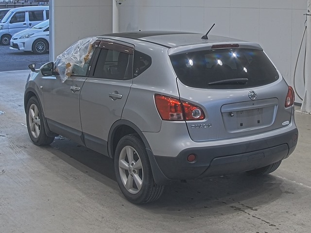 NISSAN DUALIS