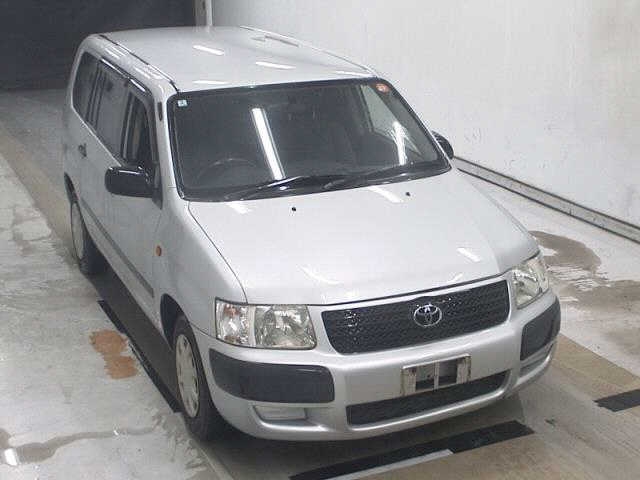 TOYOTA SUCCEED VAN