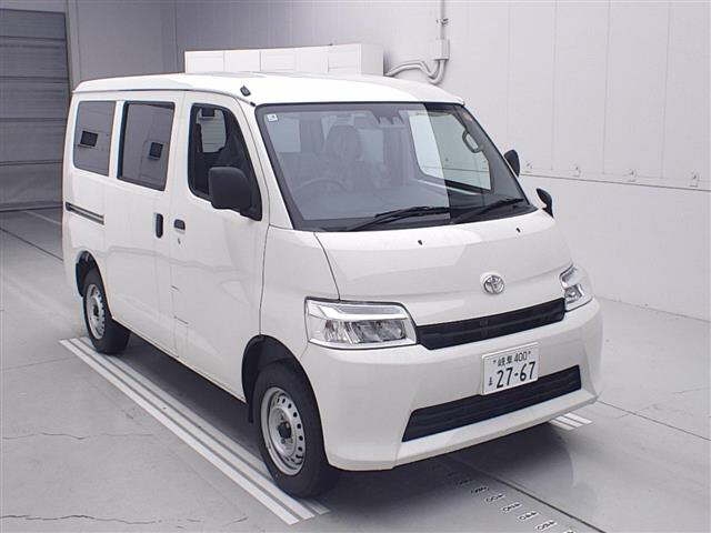TOYOTA TOWN ACE