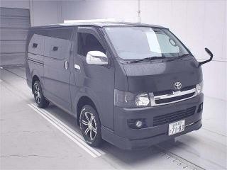 TOYOTA REGIUS ACE