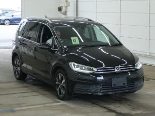 VOLKSWAGEN GOLF TOURAN