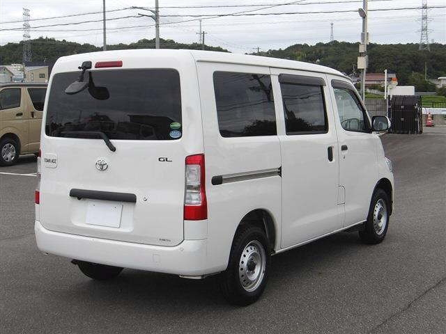 TOYOTA TOWN ACE
