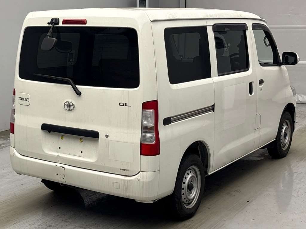 TOYOTA TOWN ACE VAN
