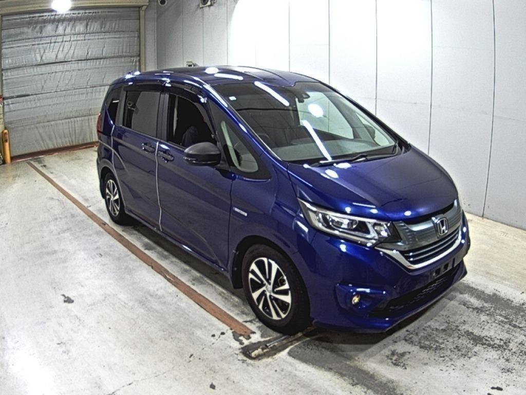 HONDA FREED + HYBRID