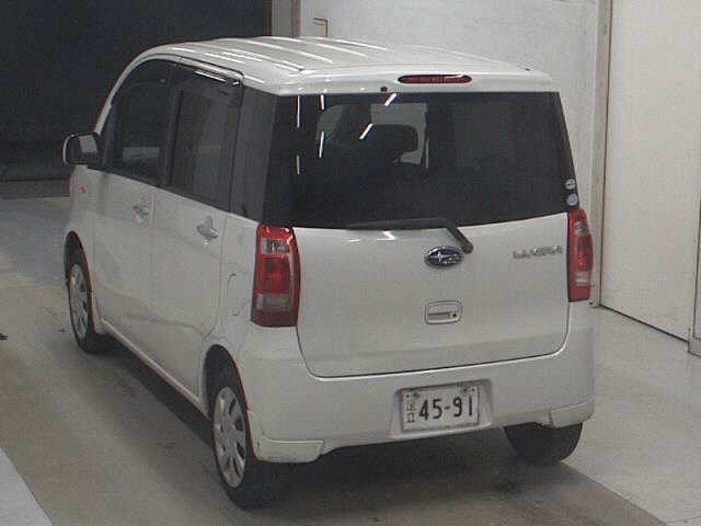 SUBARU LUCRA