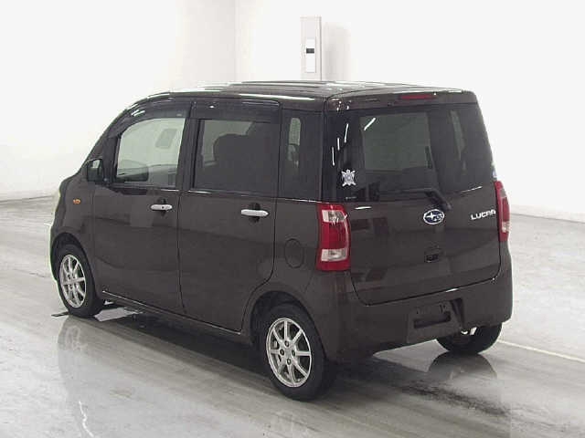SUBARU LUCRA
