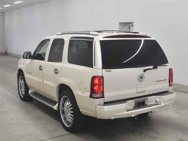 GMC CADILLAC ESCALADE
