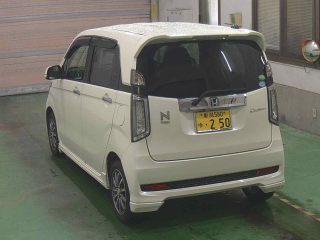 HONDA N-WGN