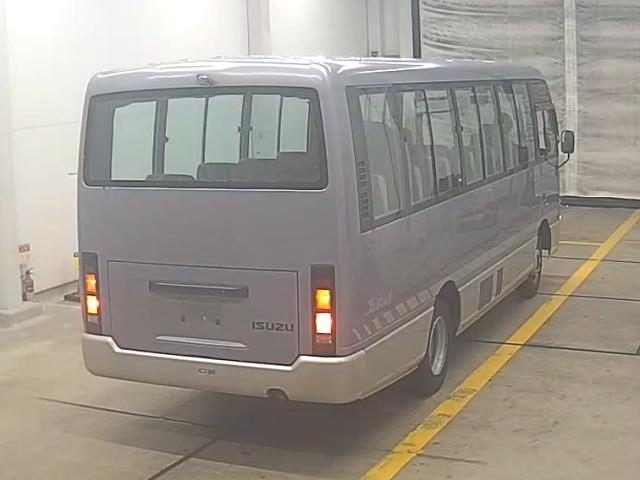 ISUZU JOURNEY