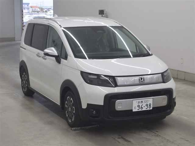 HONDA FREED HYBRID