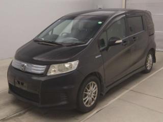 HONDA FREED SPIKE HYBRID