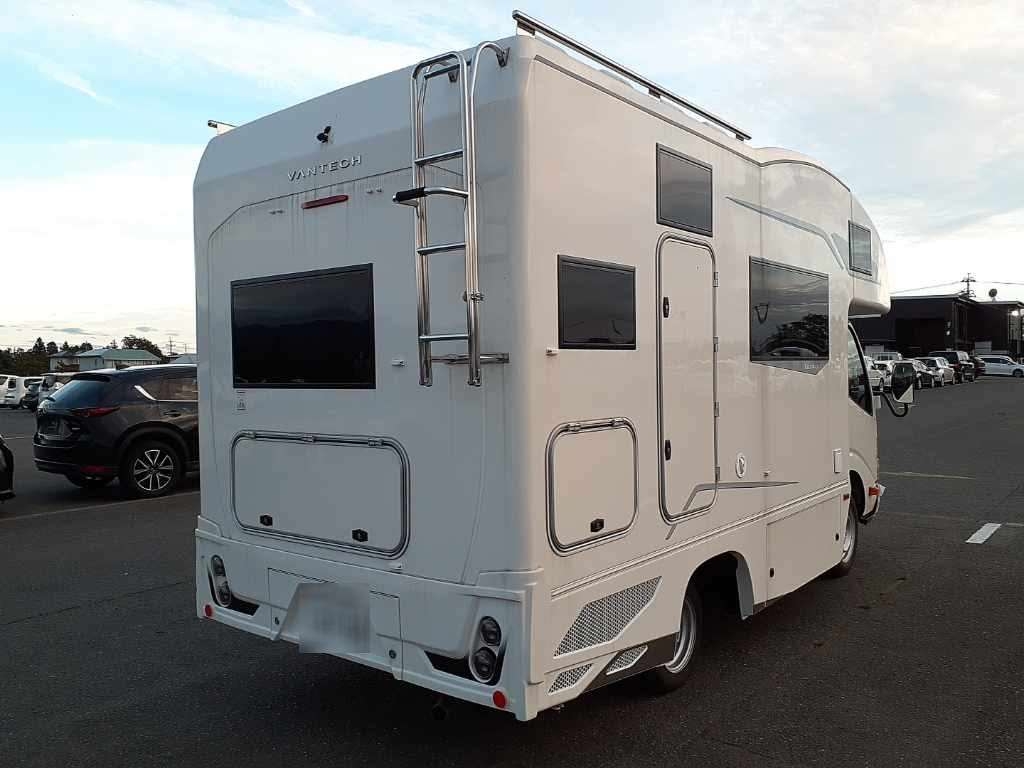 TOYOTA CAMROAD