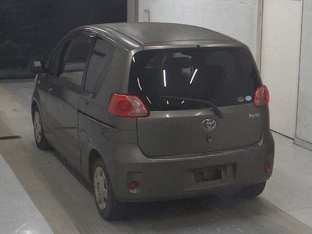 TOYOTA PORTE