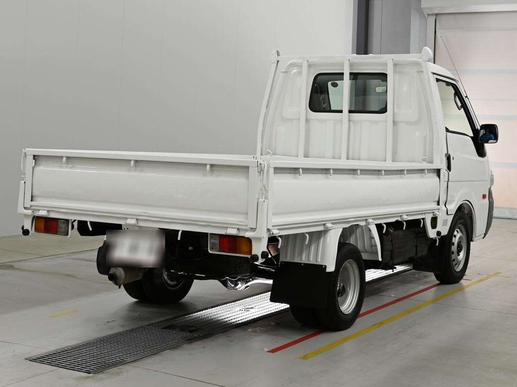 MAZDA BONGO TRUCK