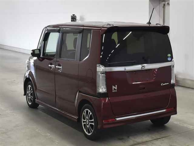HONDA N BOX CUSTOM