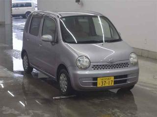 DAIHATSU MOVE LATTE