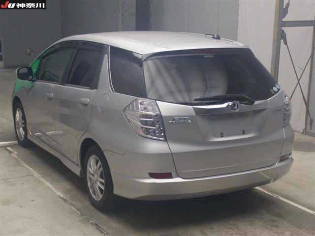 HONDA FIT SHUTTLE
