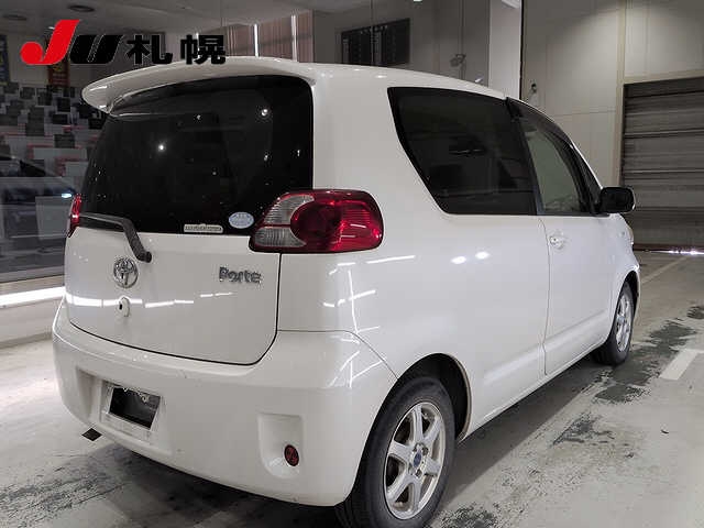 TOYOTA PORTE