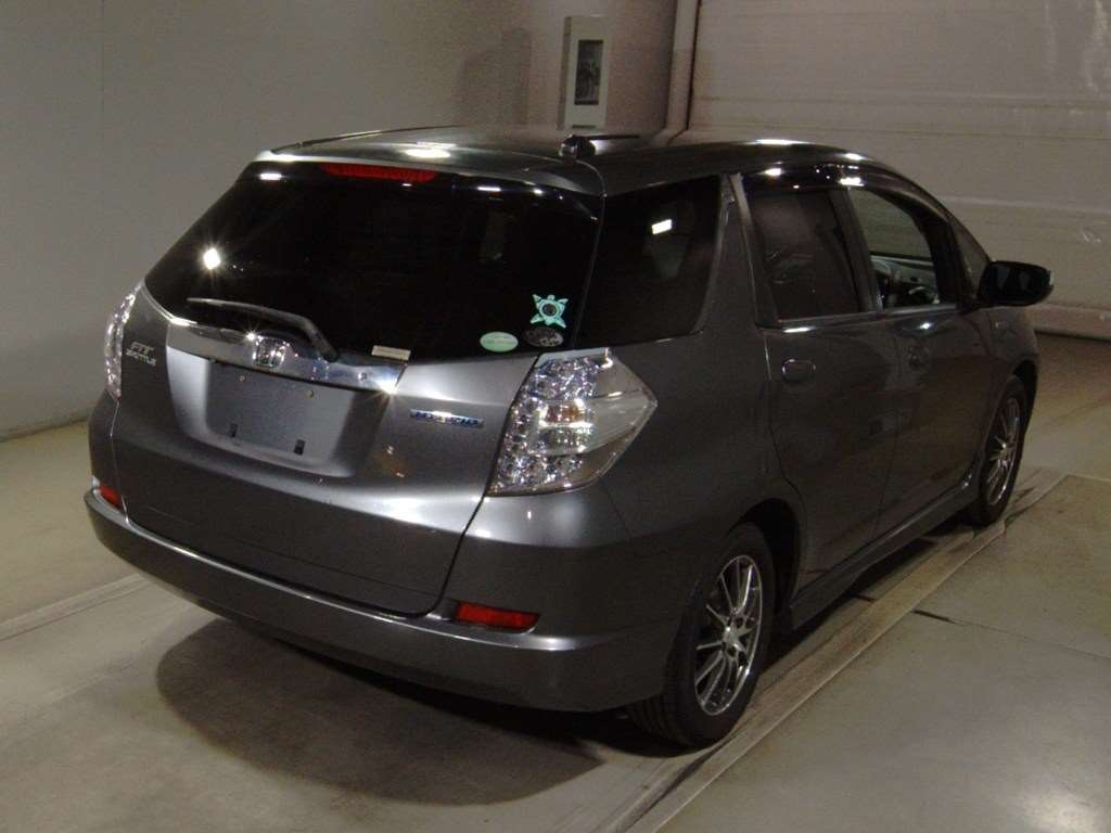 HONDA FIT SHUTTLE HYBRID