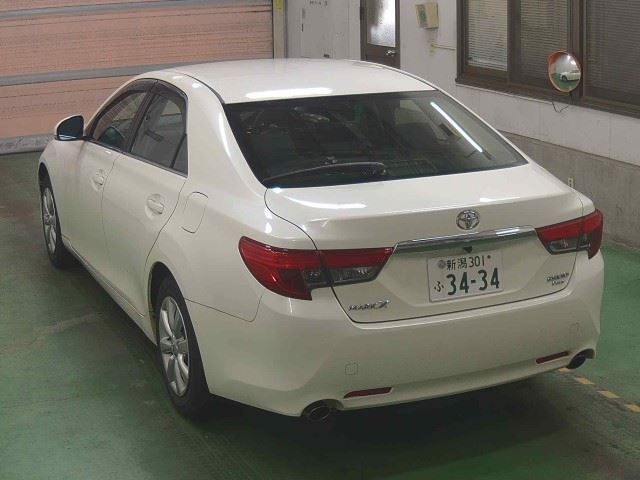 TOYOTA MARK X