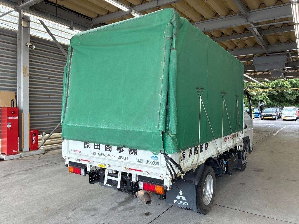 MITSUBISHI CANTER