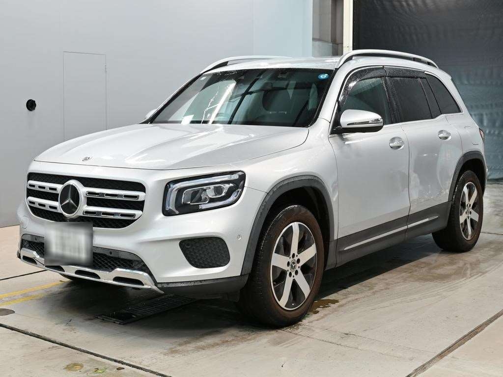 MERCEDES BENZ GLB