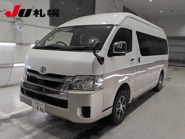 TOYOTA HIACE WAGON