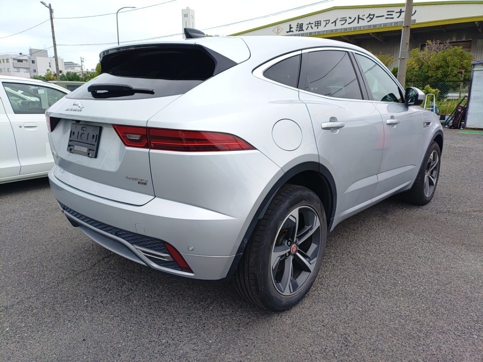 JAGUAR E-PACE