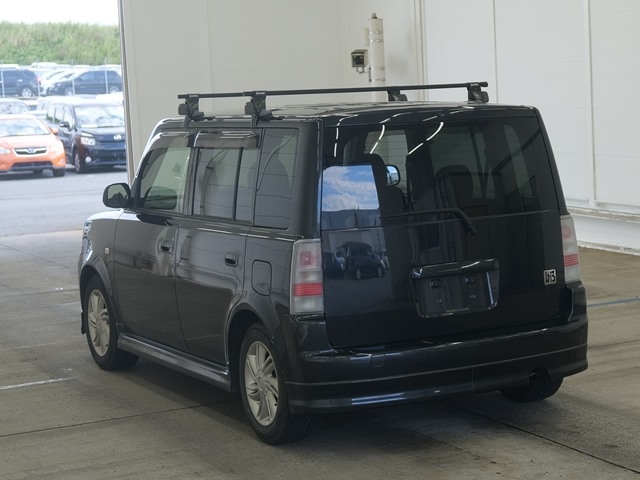TOYOTA BB