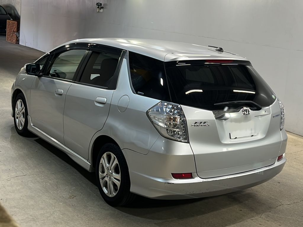 HONDA FIT SHUTTLE HYBRID