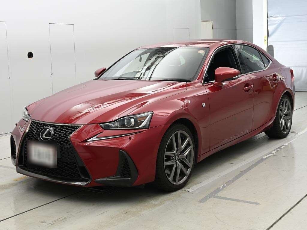 LEXUS IS