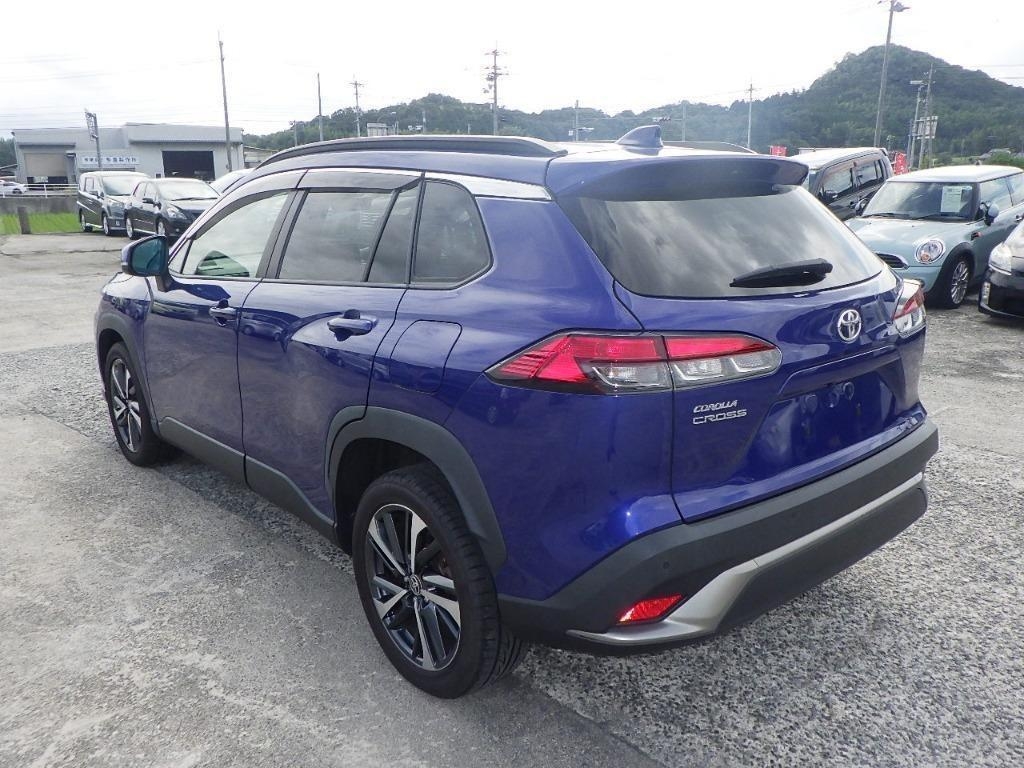 TOYOTA COROLLA CROSS