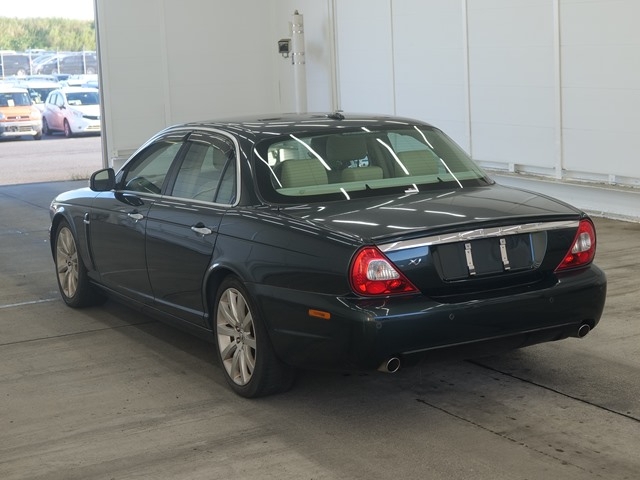 JAGUAR XJ6