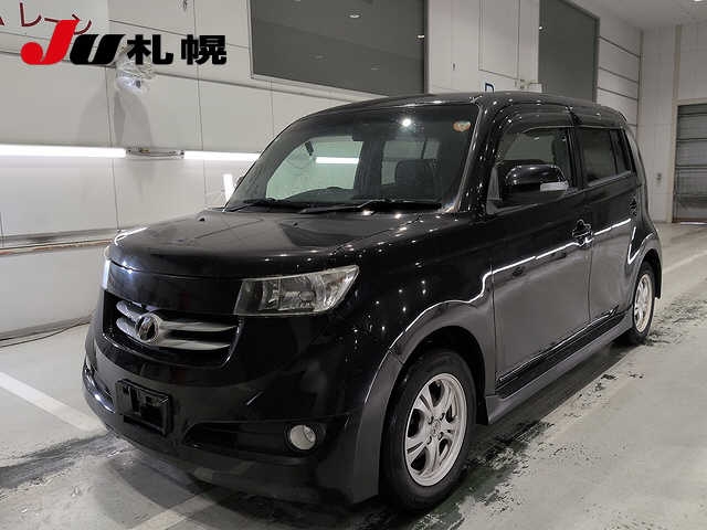 TOYOTA BB