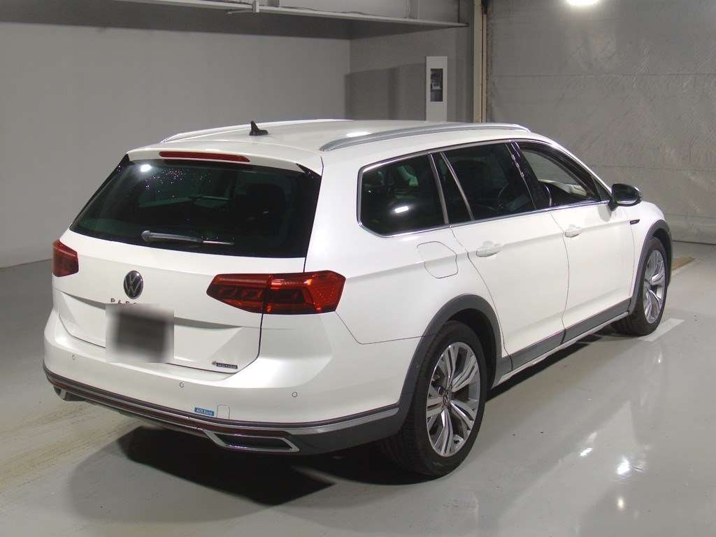VOLKSWAGEN PASSAT ALLTRACK