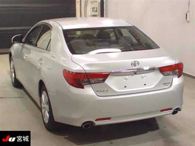 TOYOTA MARK X