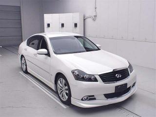 NISSAN FUGA