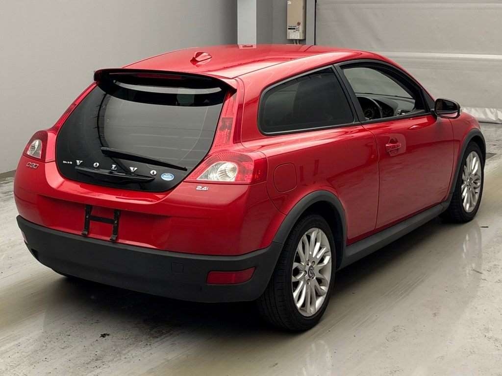 VOLVO C30