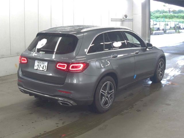 MERCEDES BENZ AMG GLC