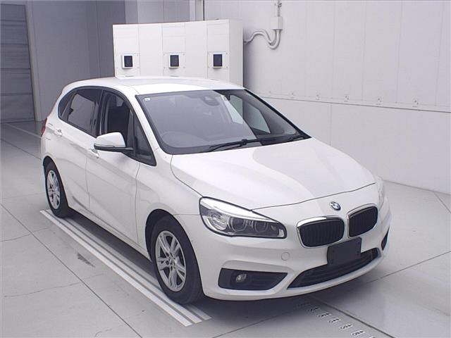 BMW 2 SERIES