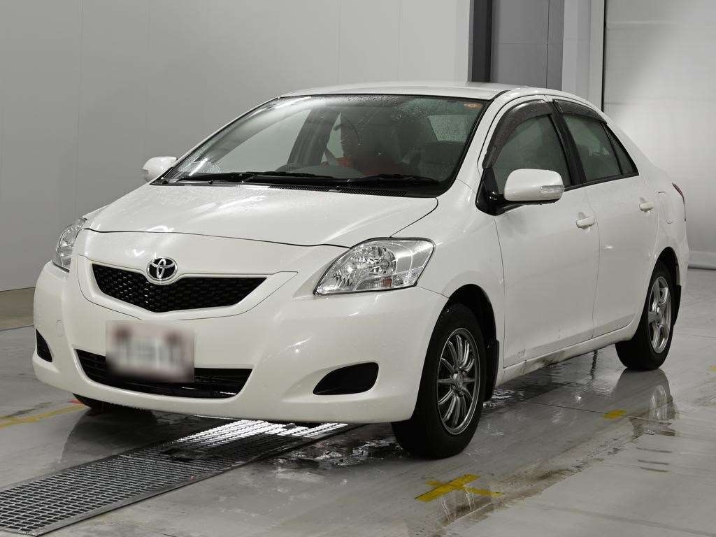 TOYOTA BELTA