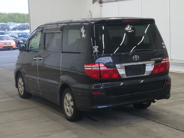 TOYOTA ALPHARD V